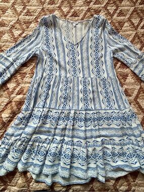 Tribal Blue & White Printed Long Sleeve V-Neck Tunic Dress